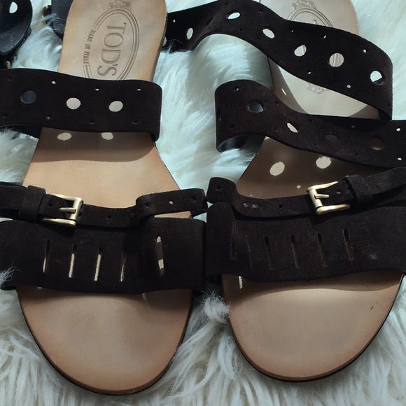 Tod’s Brown Suede “Forature” Cutout Sandals - Picture 8 of 10